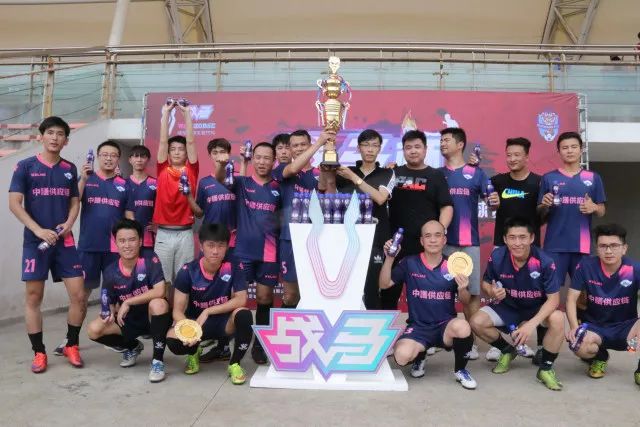 多库与曼城续约五年 将在伊蒂哈德留守到2031